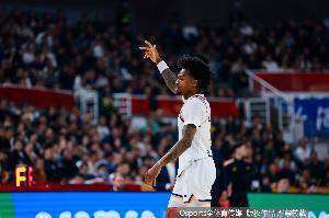 新民晚报：今晚，上海男篮迎来最严峻考验！